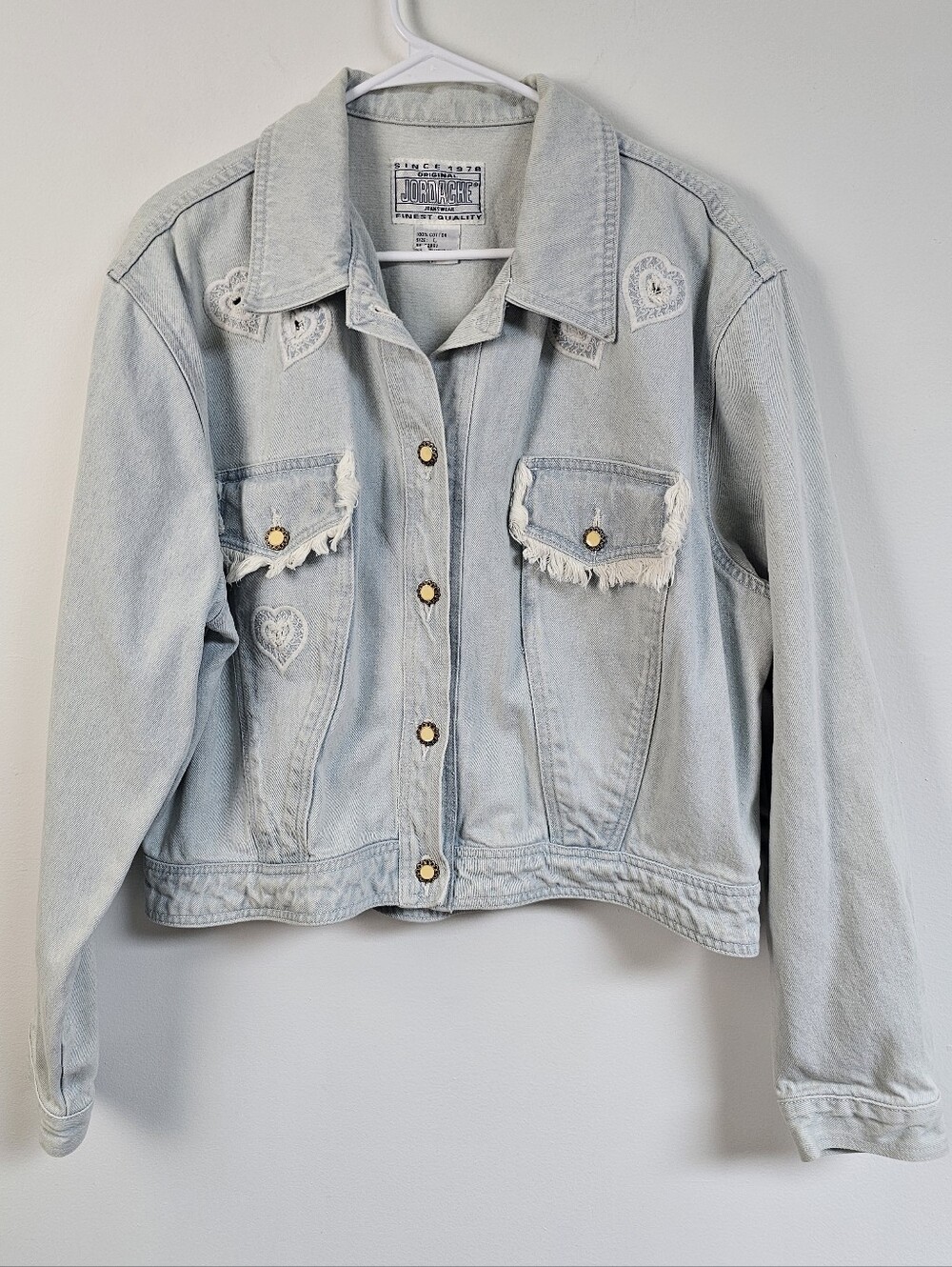 Jordache Jean Light Wash Denim Jacket Heart Appliques Frayed Detal Feminine Girl